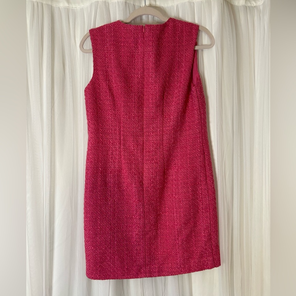 Ann Taylor Pink Tweed Shoulder Button Shift Dress - Size 4 - Picture 2 of 4